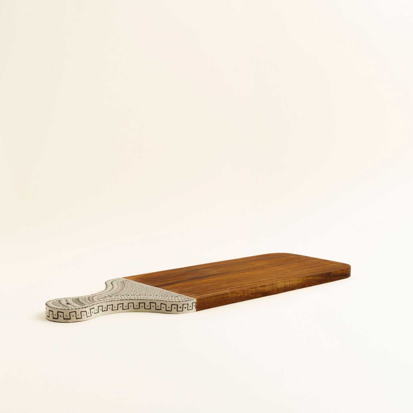 URIELA WOODEN BOARD